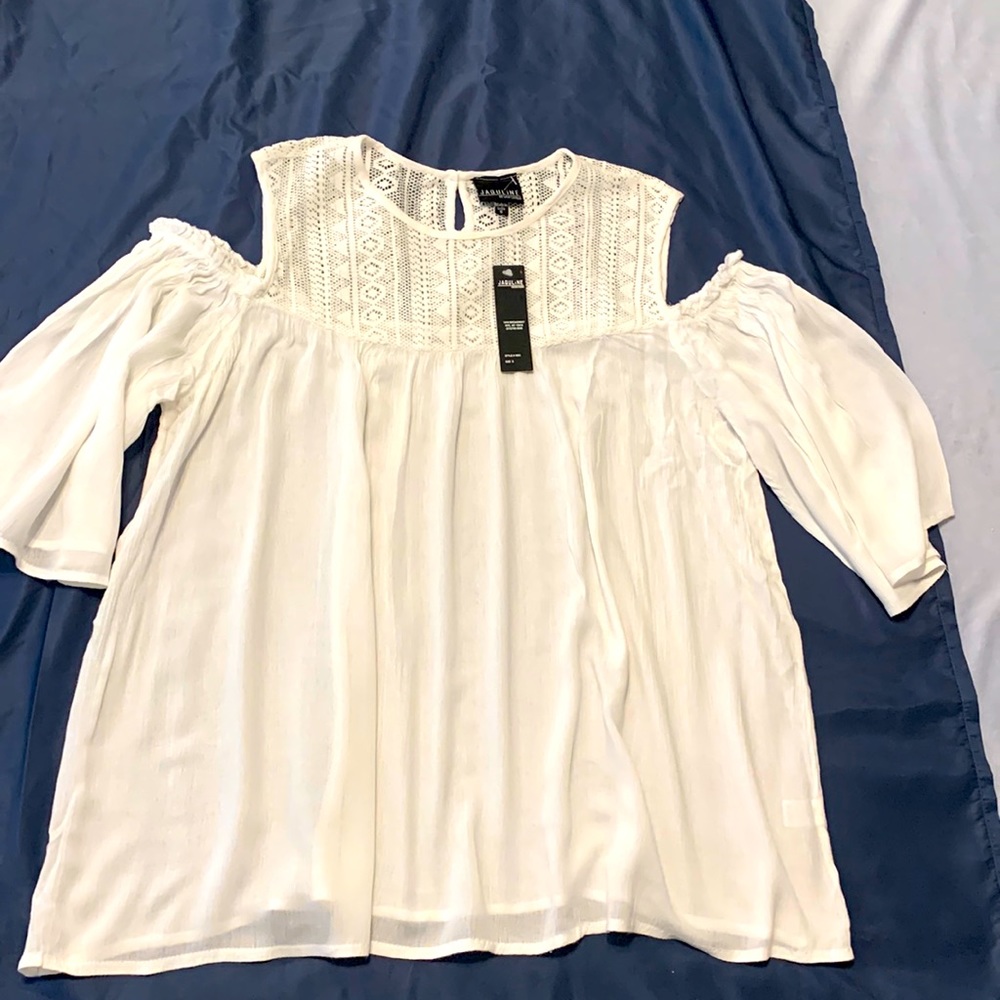 Jaquline Design Studio cold shoulder top